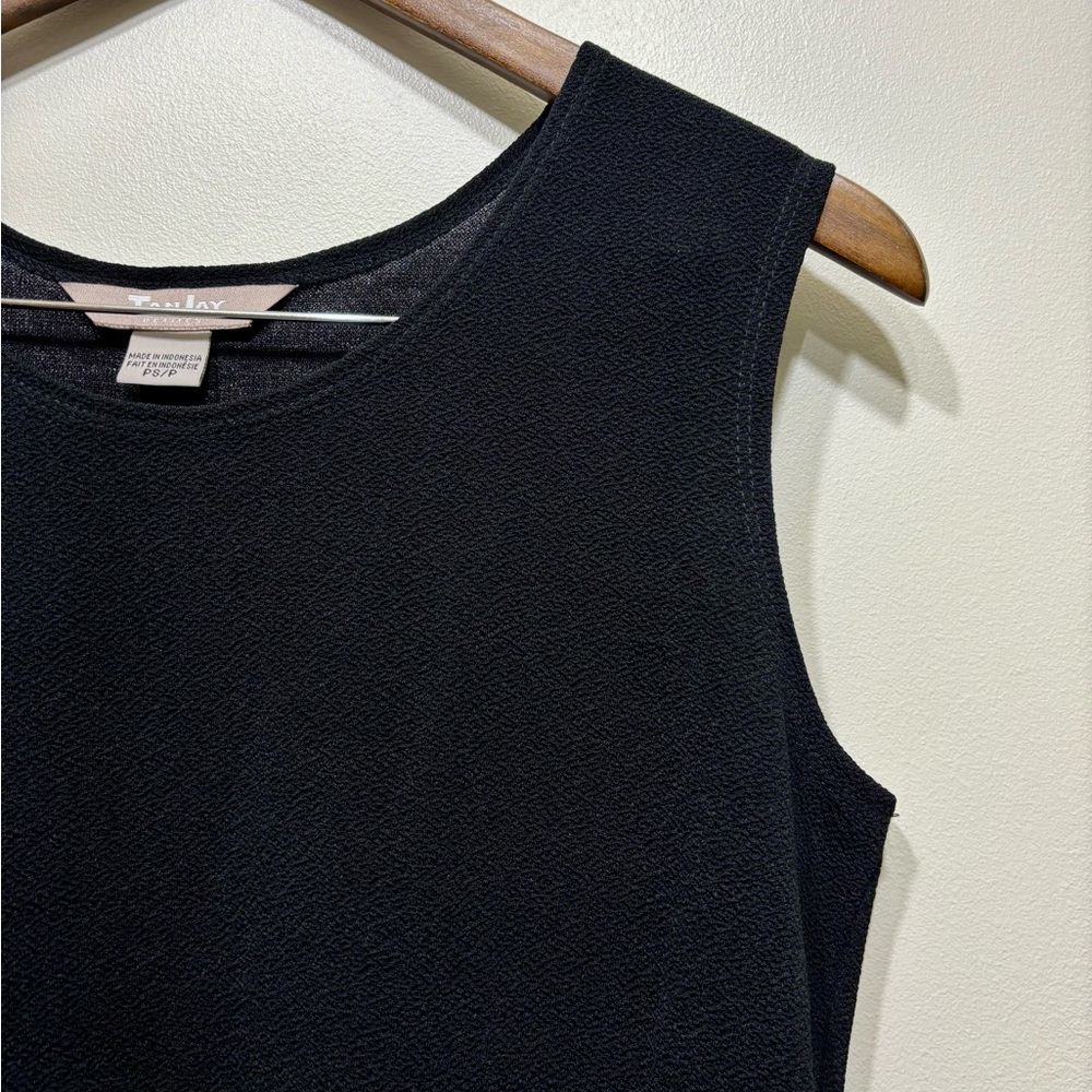 ✨$8 CLEAR-OUT✨ TanJay Petite Vintage Sleeveless Scoop Neck Tank Top Shirt Black - Picture 2 of 7